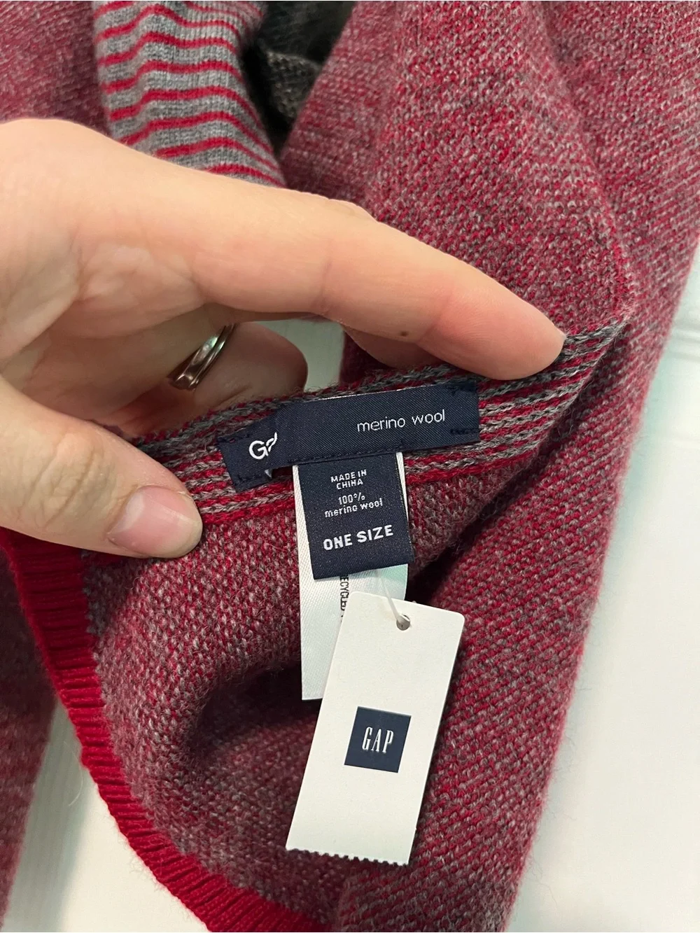 GAP Heathered Red Merino Wool Scarf